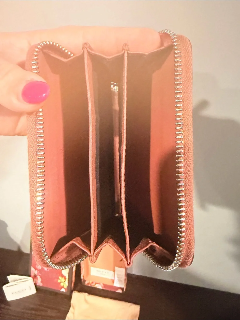 Gucci GG Supreme Zip Around Wallet w/ Pink Floral Accents, Box & Dusty Included